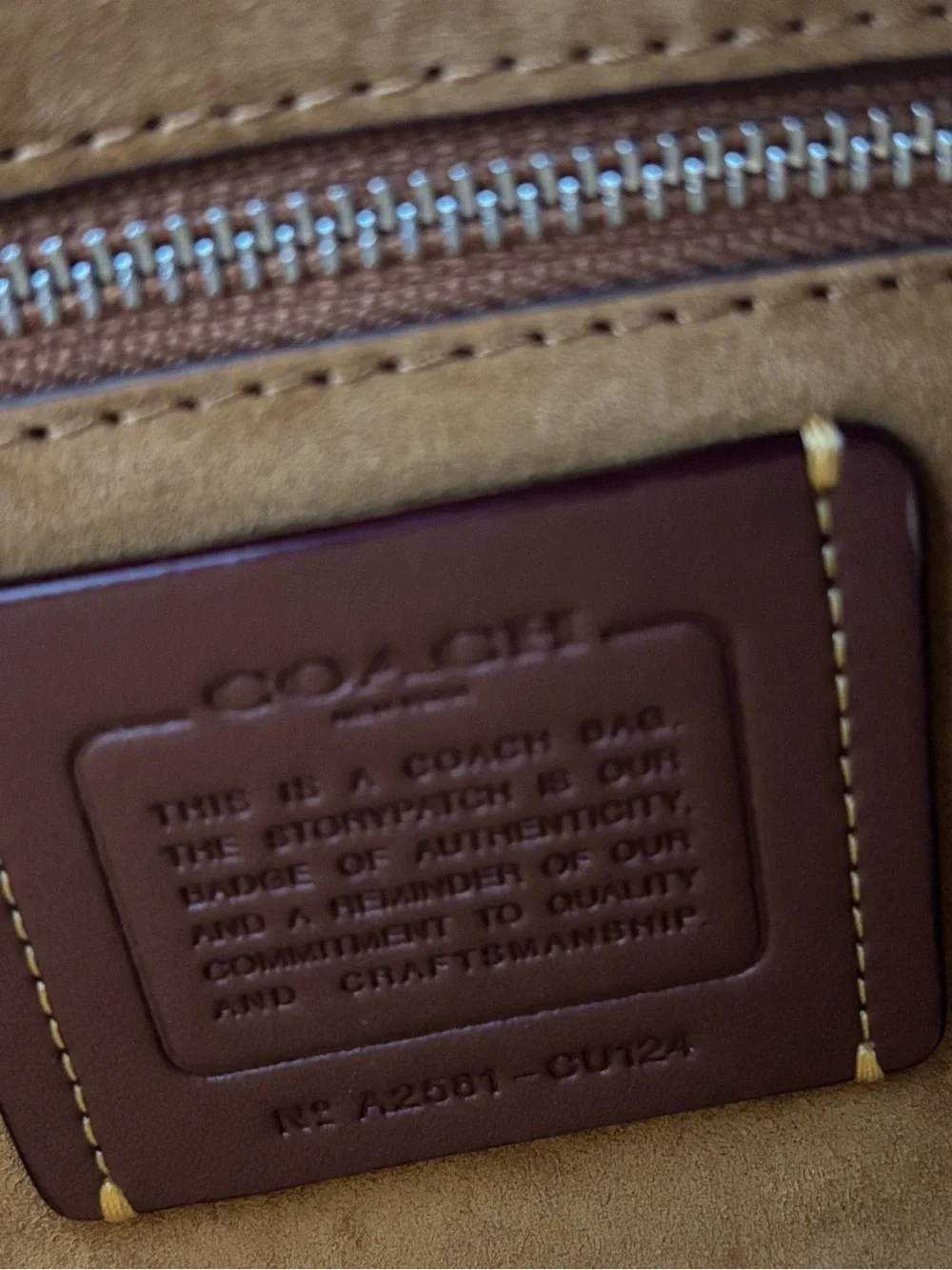 Coach Cargo Western Turnlock Tabby - Burnished Amber - Picture 10 of 13